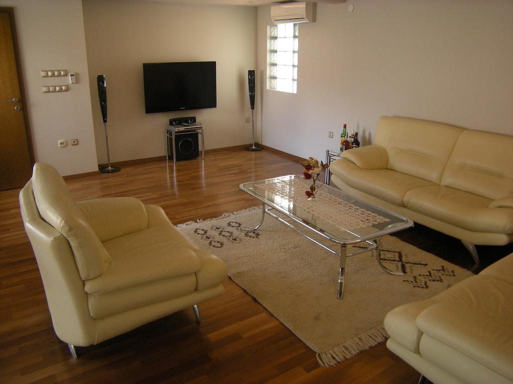 Novel Town Square Apartment Ohrid Room photo